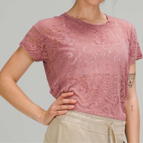 LULULEMON Cates Tee Veil Spiced Chai Women’s Size 8 W3ERNS. - Picture 1 of 6